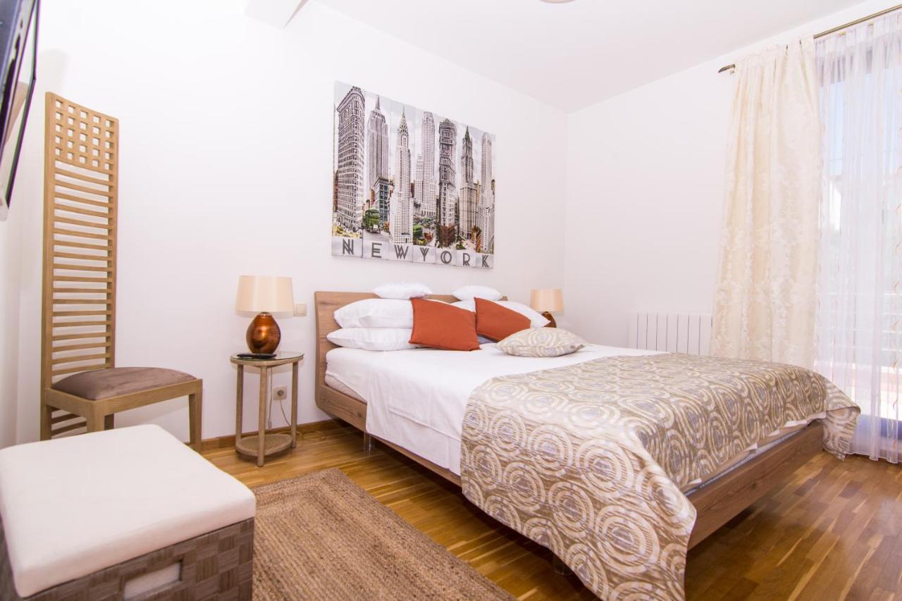 Gallery Luxury Suites & Rooms-Only Adults Split Luaran gambar